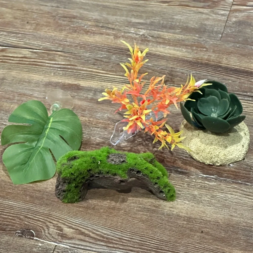 Aquarium Decor Set with Moai Statue and Plants